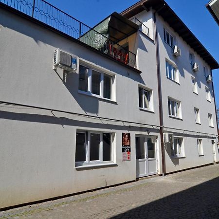 Apartament 4 Central Targu Mures Exterior photo